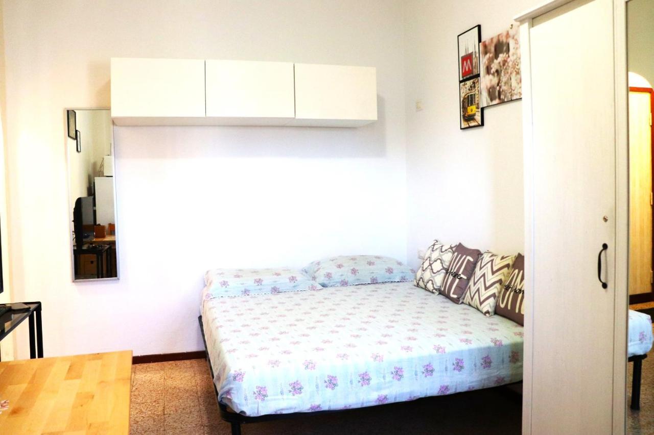 * La Casa Di Arti * 25 Min Dal Duomo Apartment Милано Екстериор снимка